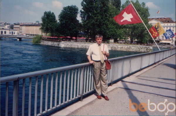  ,   Yury, 76 ,   ,   , c 