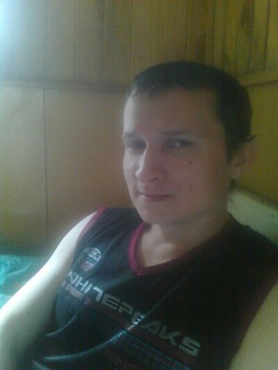  ,   Nik, 47 ,   