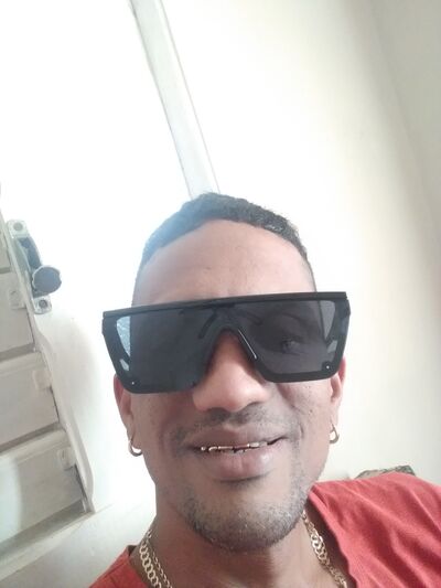  ,   Adiel, 38 ,   ,   