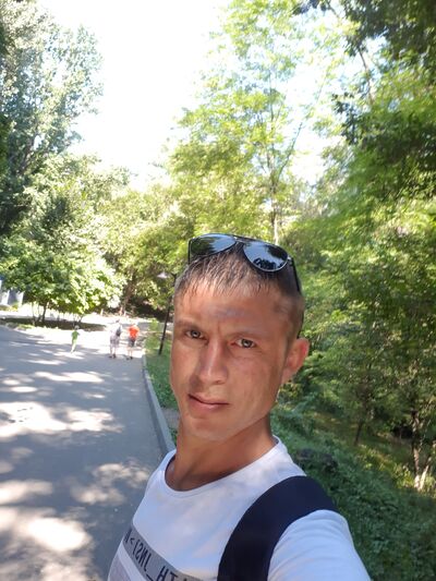  Radlice,   Andrei, 33 ,   ,   