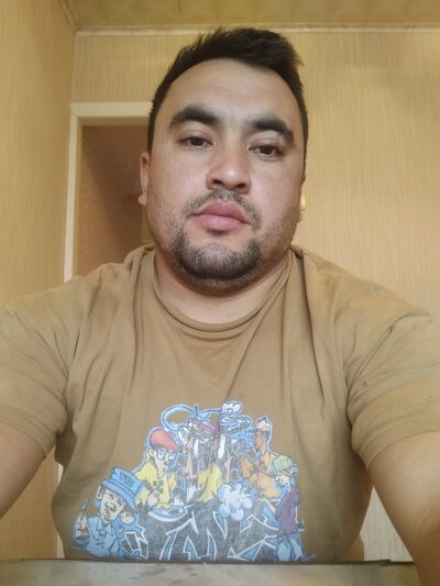  -,   Ali, 29 ,   ,   