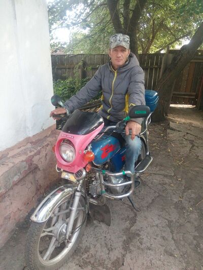 ,   Mihas, 44 ,   ,   , c 