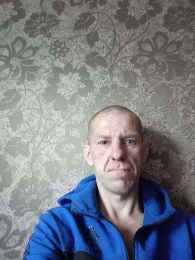  ,   Nikolay, 40 ,   c 