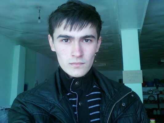  ,   Obid, 33 ,   
