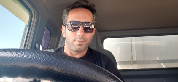  ,   Jamal, 42 ,   ,   