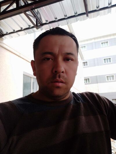  ,   Nurik, 32 ,   ,   