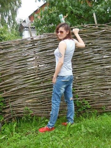  13007490  Lena, 40 ,    