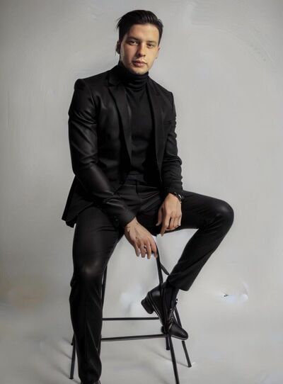  ,   Yuriy, 28 ,   ,   