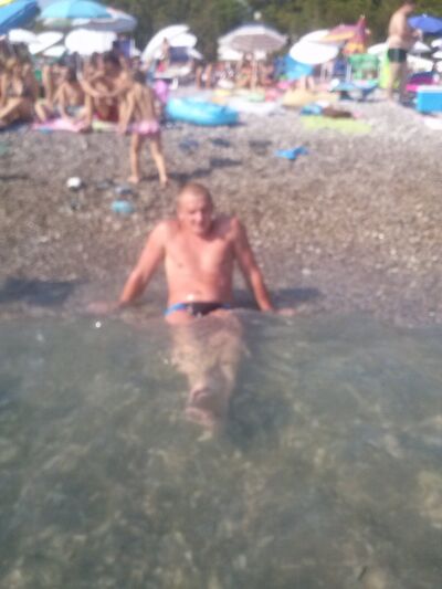  ,   Anton, 42 ,   ,   , c 