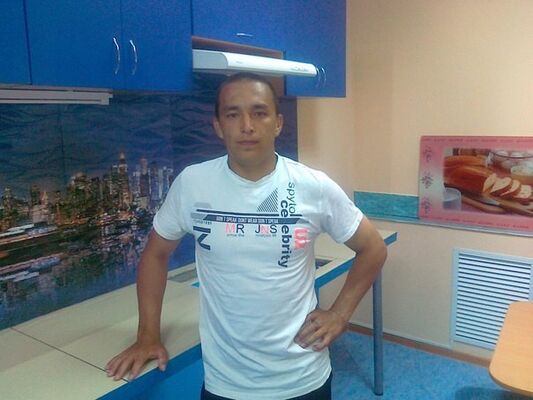  ,   Yanis, 33 ,   ,   , c 