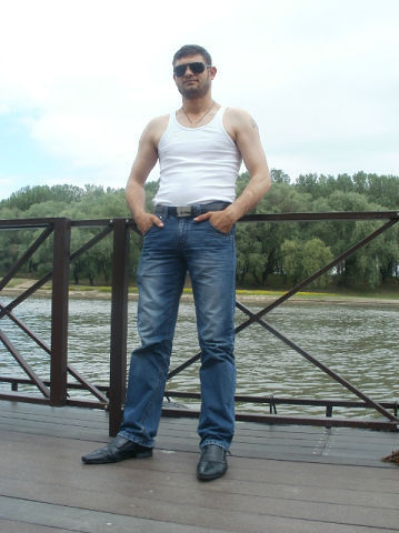  Tel Aviv-Yafo,   Nelu, 42 ,   , 