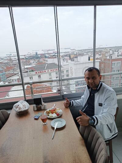  ,   Samir, 37 ,   ,   