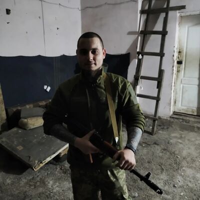  ,   Dima, 32 ,   ,   