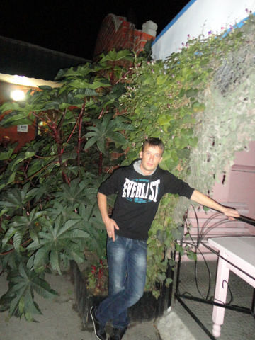  ,   Oleg, 38 ,   