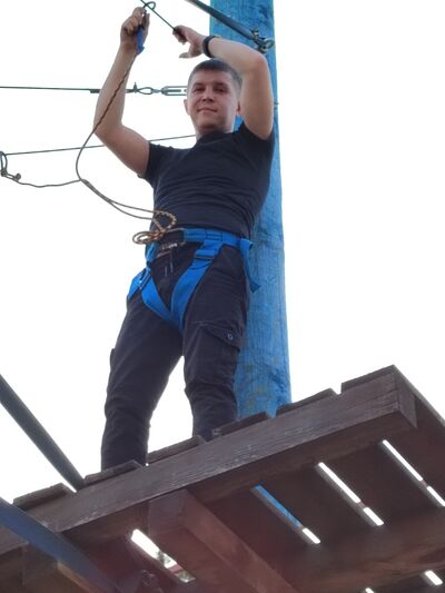  ,   Ruslan, 33 ,   ,   , c , 