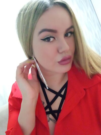  ,   Nadezhda, 26 ,   ,   , c , 