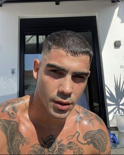  ,   Rodrigo, 22 ,   ,   