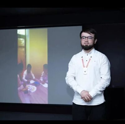 ,   Aziz, 26 ,   ,   