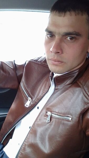  ,   Alexander, 29 ,   c 