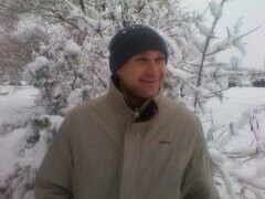  ,   Igor, 40 ,   
