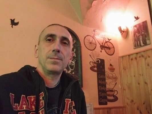  ,   Srdjan, 48 ,   ,   , c 