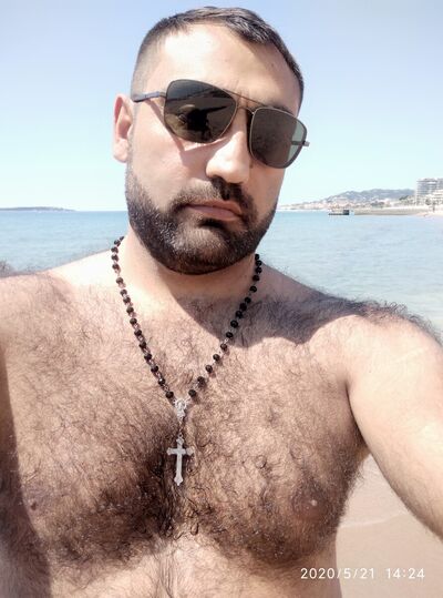  Cannes,   Feliks, 44 ,   ,   , c 