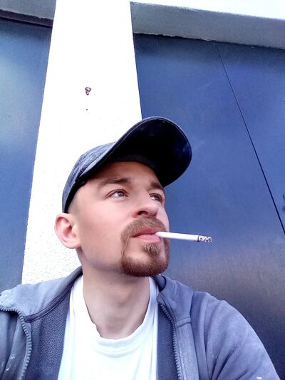  ,   Anton, 36 ,     , c , 