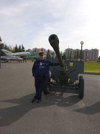  ,   Boris, 62 ,   ,   , c 