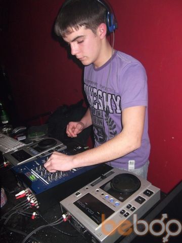  ,   DJ Snare, 32 ,     , c 
