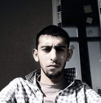  -,   Narek, 25 ,   ,   