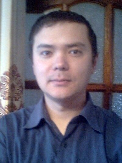  -,   Artem, 42 ,   