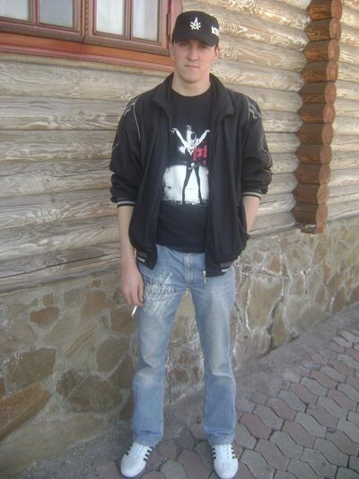  ,   Dartanyan, 39 ,   