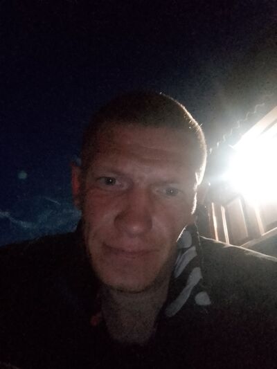   ,   Pavel, 40 ,   ,   