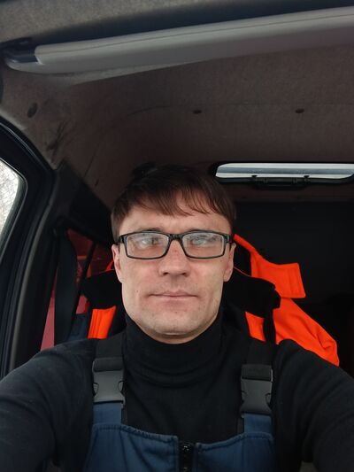  ,   Dmitry, 39 ,  