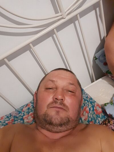  ,   Valentin, 51 ,   ,   