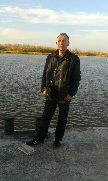  ,   Nikola, 55 ,   