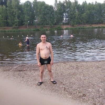  18444330  Aleksandr, 39 ,    