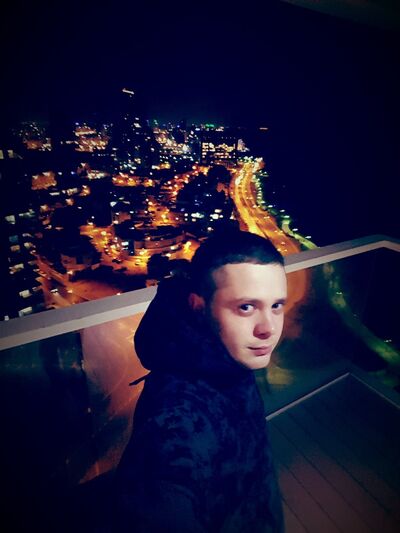  ,   Denis, 30 ,   ,   , c 