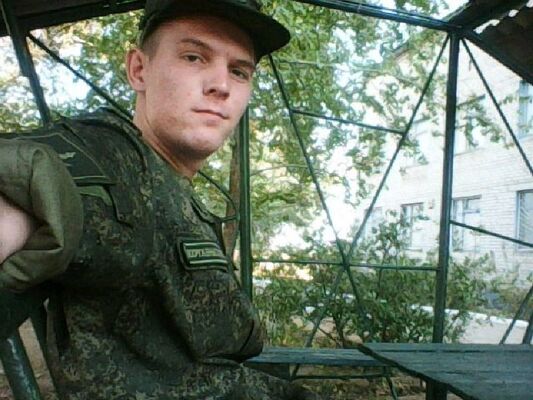  ,   Aleksei, 26 ,   ,   , c 