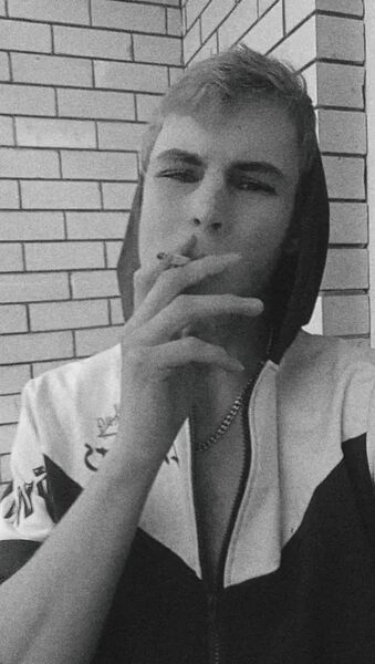 ,   Dima, 22 ,   
