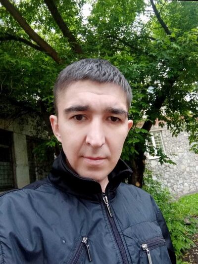  ,   Fanis, 37 ,   ,   , c 