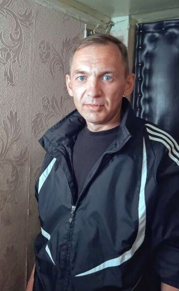  ,   Konstantin, 43 ,   c 