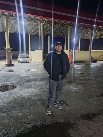  ,   Arsen, 29 ,   ,   