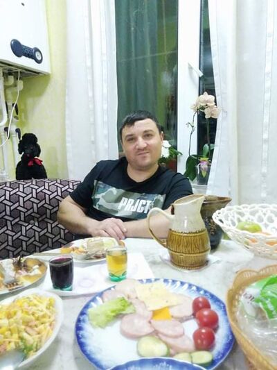  ,   Sergiu, 41 ,   ,   , c 
