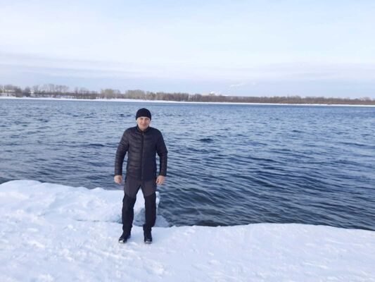  ,   Eduard, 42 ,   ,   