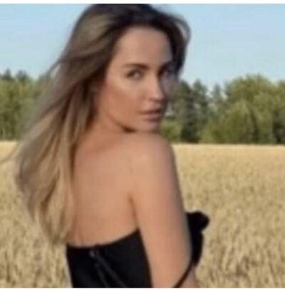  ,   Sabina, 39 ,   ,   