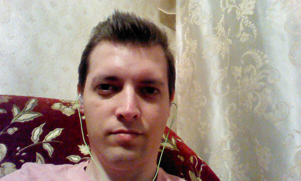 ,   Alen, 42 ,   