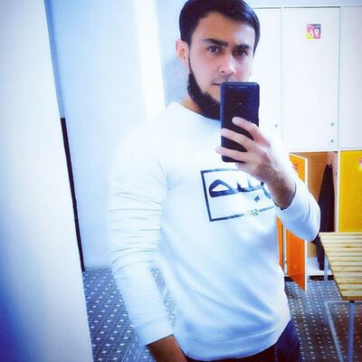  ,   Davrick, 29 ,   ,   