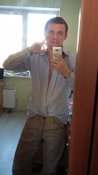  ,   Denis, 39 ,   