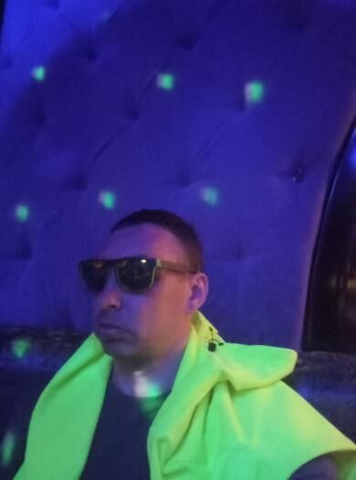  ,   Ruslan, 45 ,   ,   